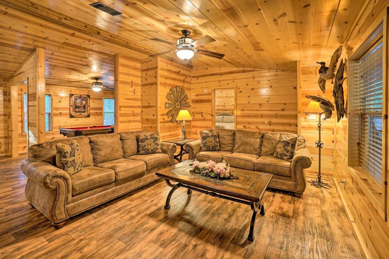 Broken Bow Oasis Hot Tub, Fire Pit And Patio Villa Exterior photo