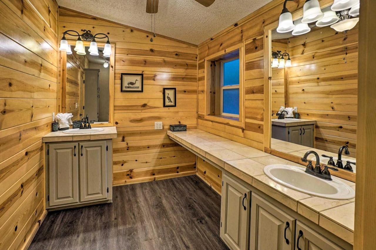 Broken Bow Oasis Hot Tub, Fire Pit And Patio Villa Exterior photo